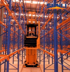 窄巷道货架供应