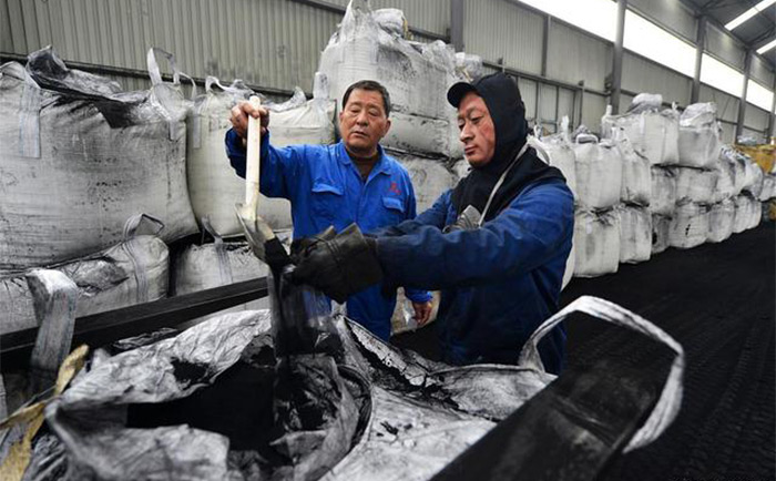 （图：炭黑难分散的原因）