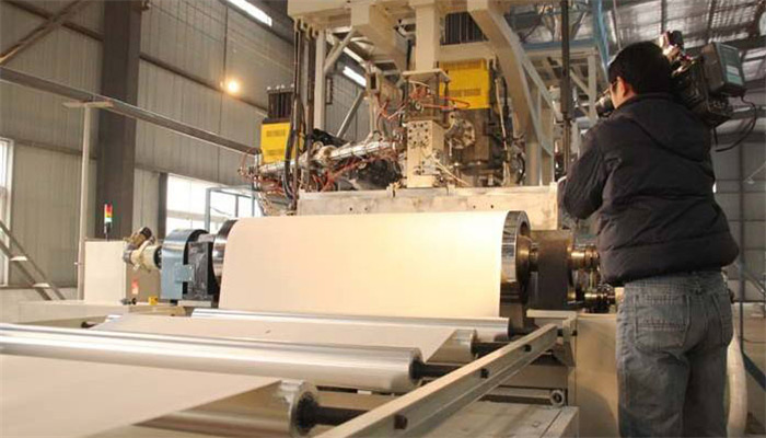 (图:为何要用造纸浆料消泡剂)