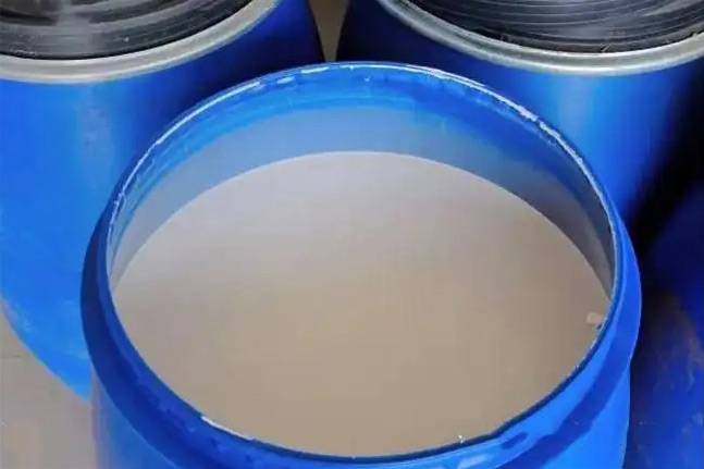 （图为丙烯酸乳液展示图）